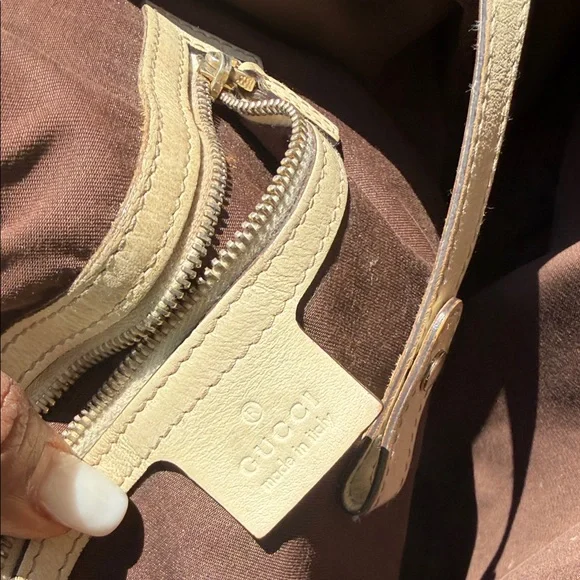 Gucci Pelham Beige GG Canvas Shoulder Bag with Braided Straps - Picture 9 of 11